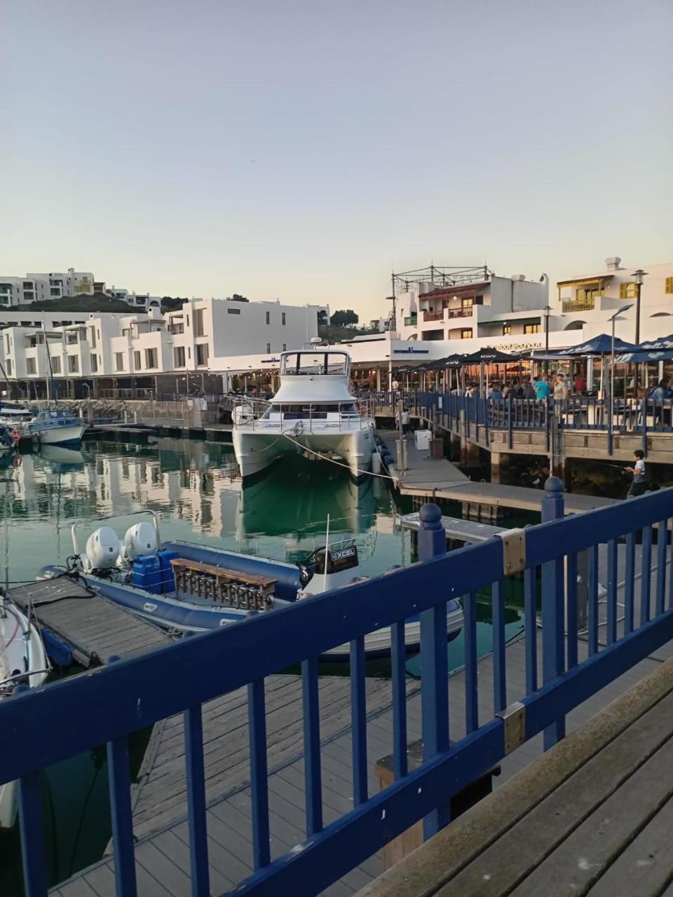 Crimson Tides * Langebaan